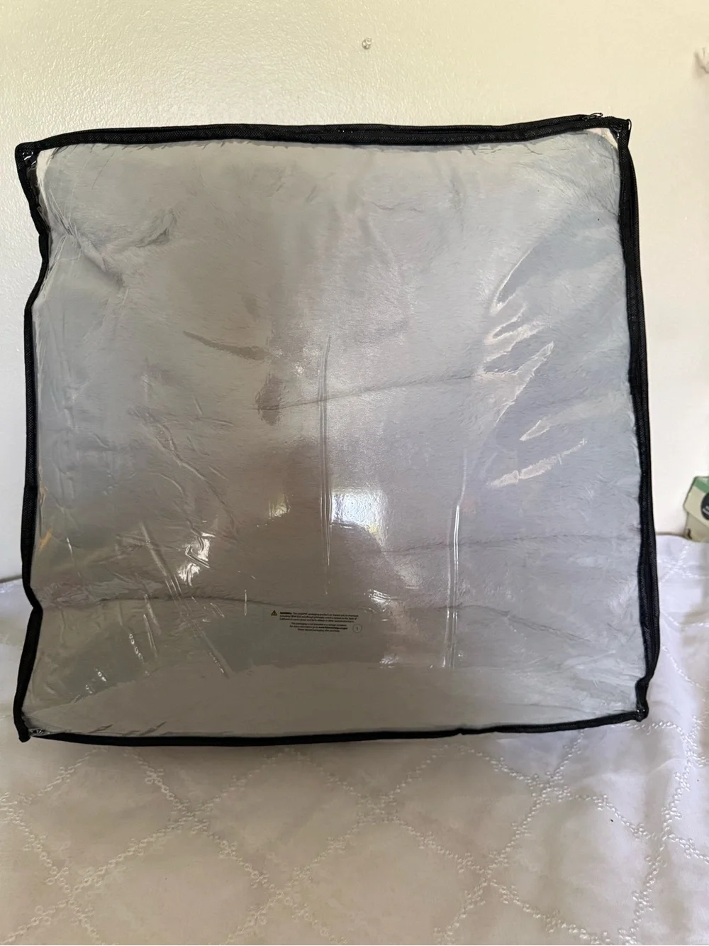 Full/Queen Comforter Set in Light Gray - Soft Comfort